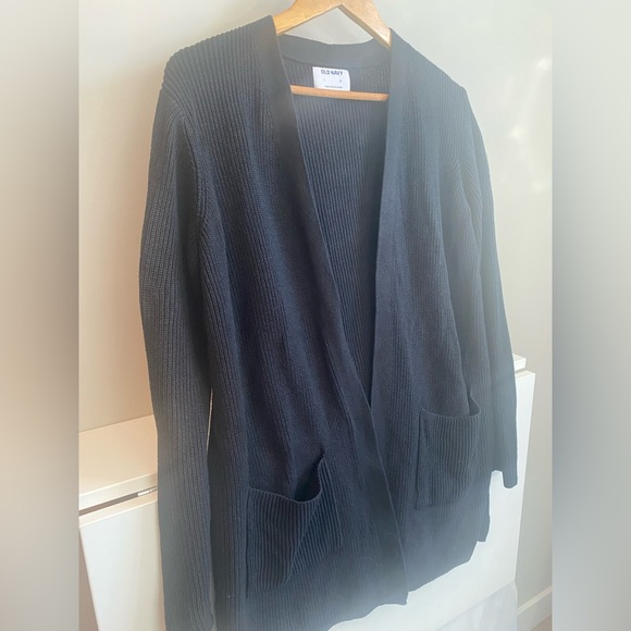 Old navy black cardigan - Picture 3 of 4